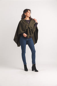 Adjustable Knotted Cape