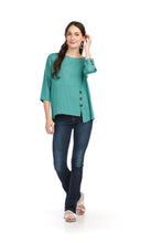 Load image into Gallery viewer, PT-16021 - LINEN BLEND HIGH LOW TUNIC WITH BUTTON DETAILS
