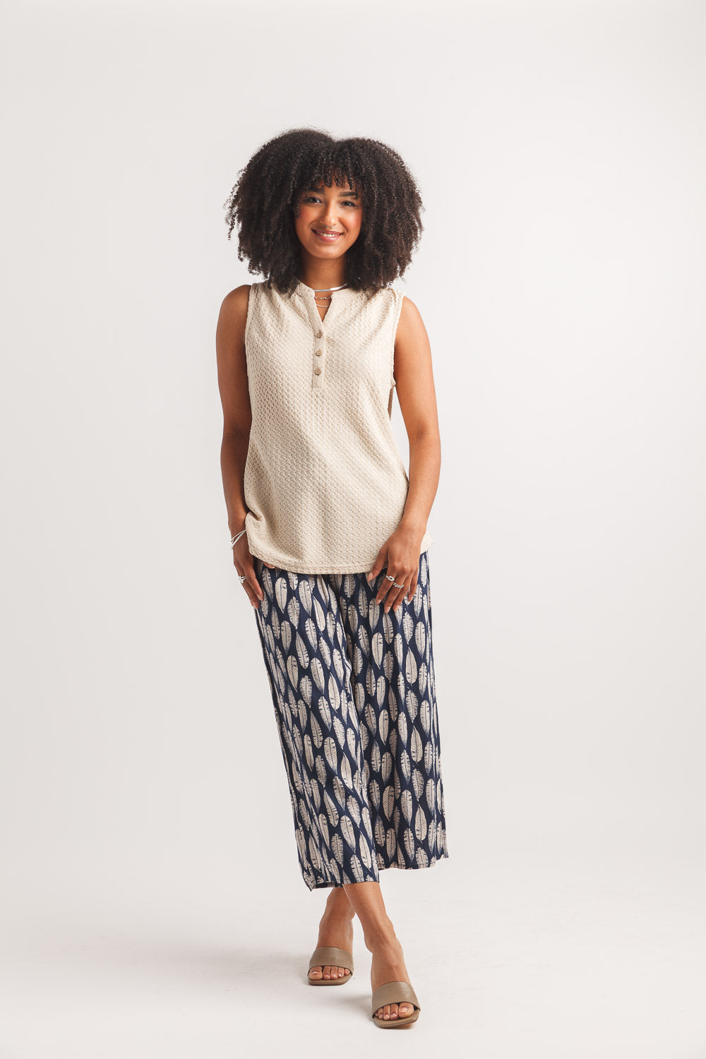 Leaf Print Cropped Pants with Elastic Waist