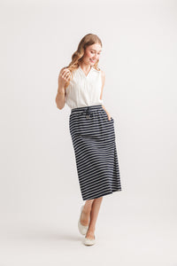 Knit Striped Skirt with Elastic Waist