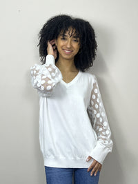 Sweater with dot sleeves