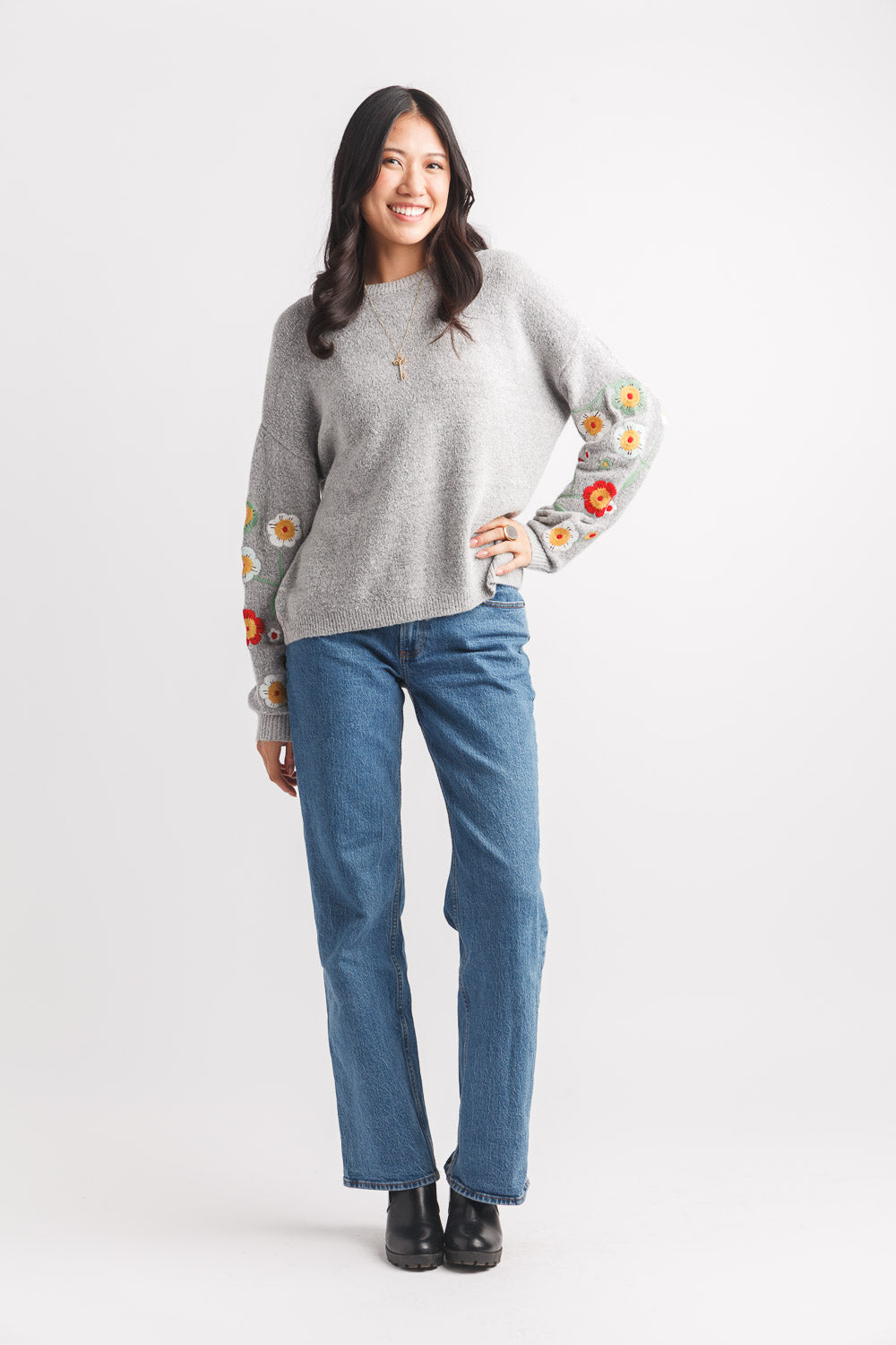Heathered Terry Pullover Weater With Embroidered