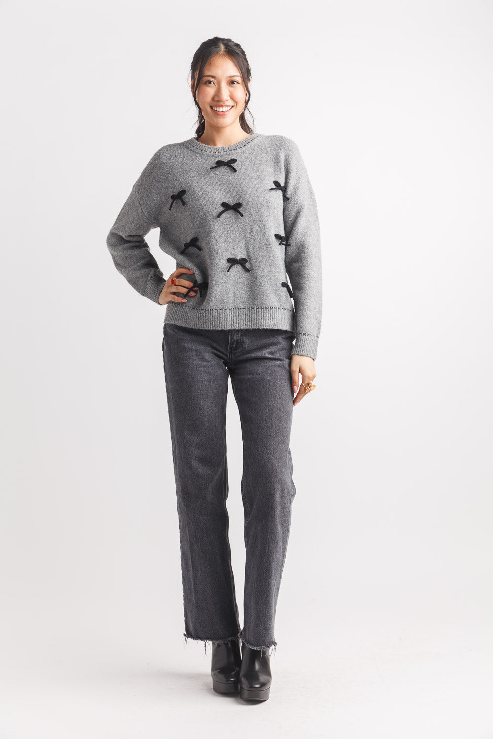 3D Bow and Rib Detail Sweater