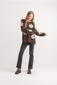 Daisy Floral Intarsia Step Hem Sweater