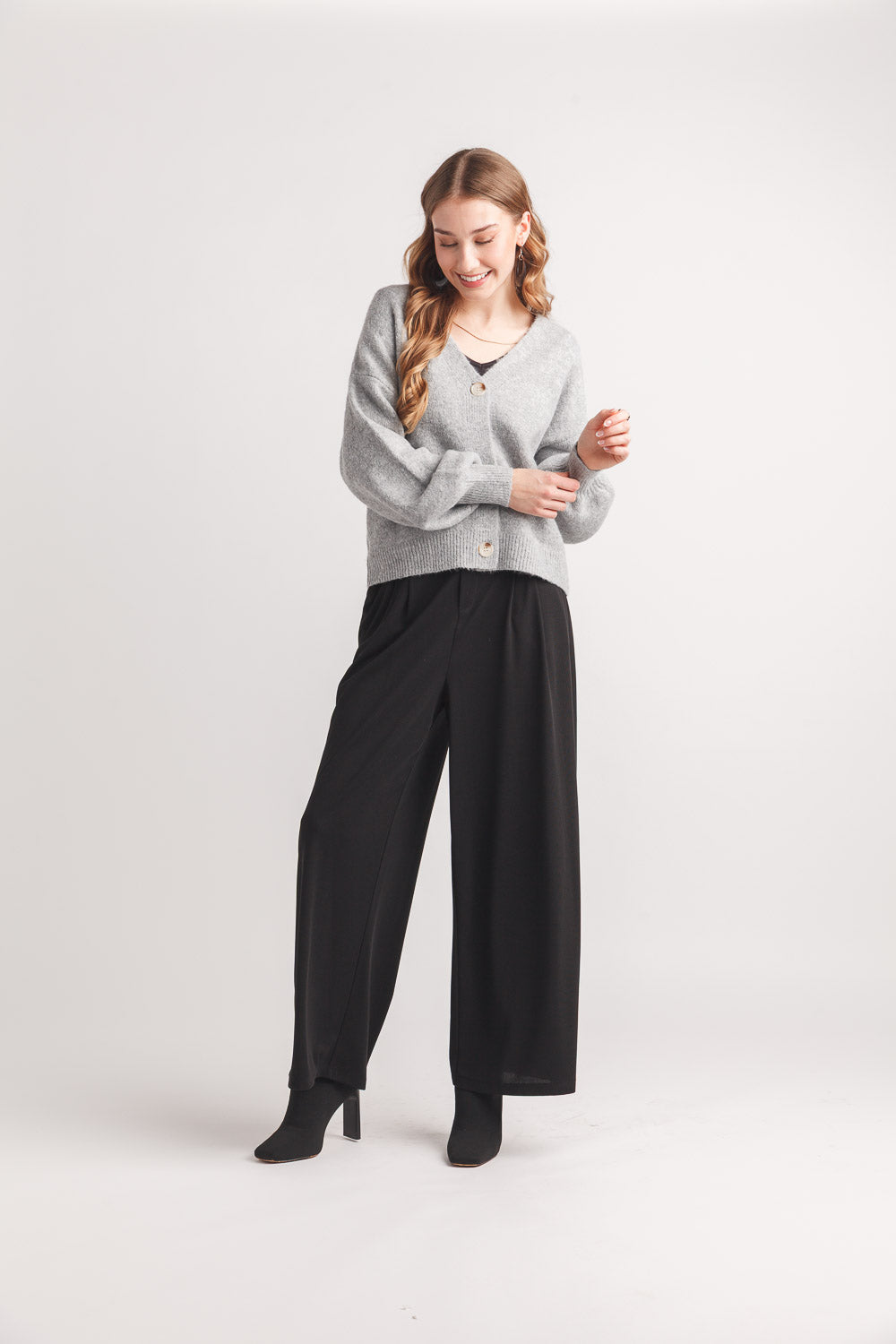 Knit Baloon Sleeve Button Front Cardigan